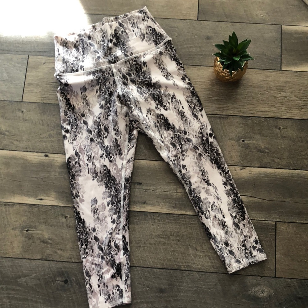 💕Evolution and Creation Leggings💕